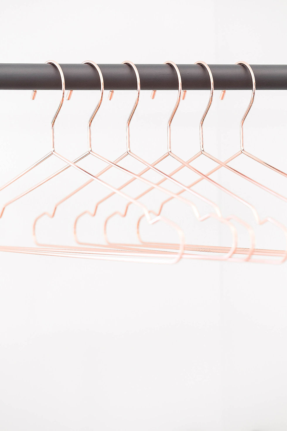 rose gold clothes hangers