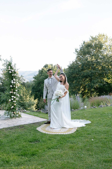 villa-grandmaros-wedding-hungarian-wedding-photographer