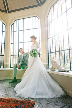 Wedding Photography: A Refined Day for the Esküvő Classic Magazine