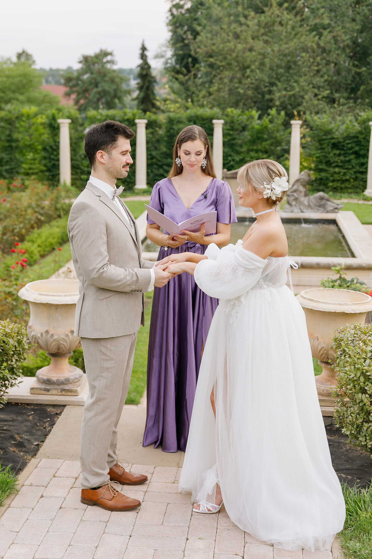 enchanted elegance -wedding photography and videography europe