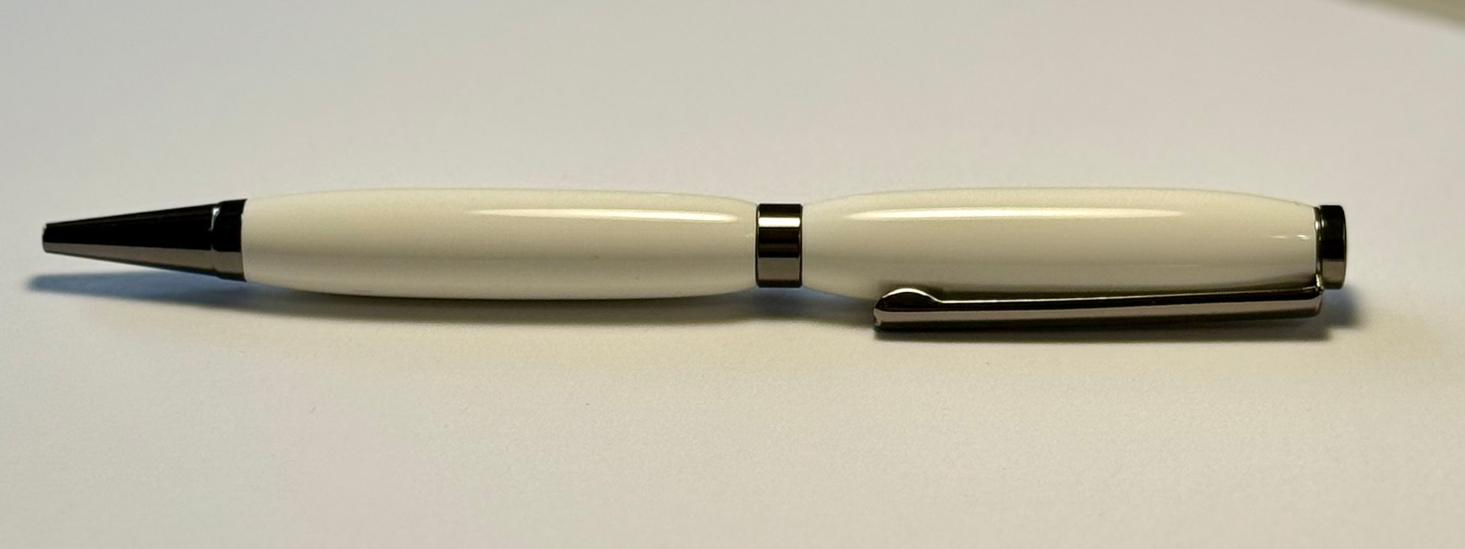 Slimline Acrylic white with Chrome Finish