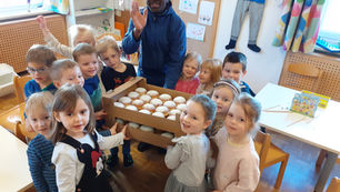 Faschingmontag- Faschingskrapfentag!