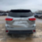 Thumbnail: 2017 Toyota Highlander Limited Platinum