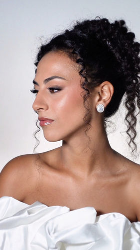 trucco-truccatrice-makeup-artist-genova-liguria-stylist-immagine-portrait-fotografia-book-sposa-matrimonio-cerimonia-testimone-domicilio-truccosposa-truccocerimonia-truccosposagenova