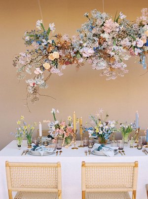 Blog - Article - 2024 Floral Trends - Event Installations - Photo By Kim Branagan Photography