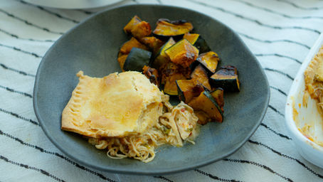 Torta de Frango Cremosa na Travessa | Chicken Pot Pie