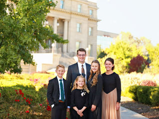 Collins Family {Boise, ID Family Photographer}