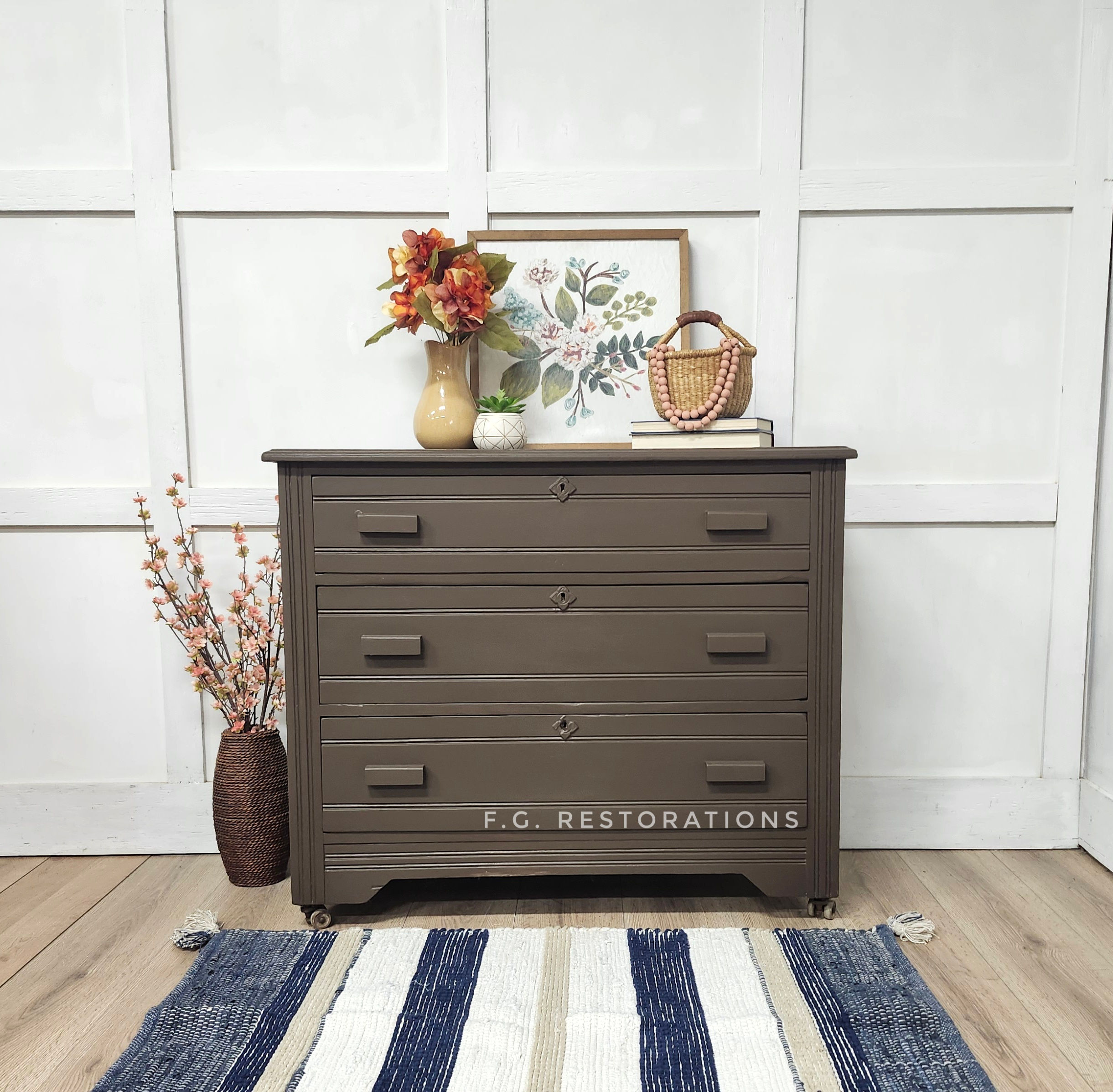 Vintage chocolate medium dresser 
