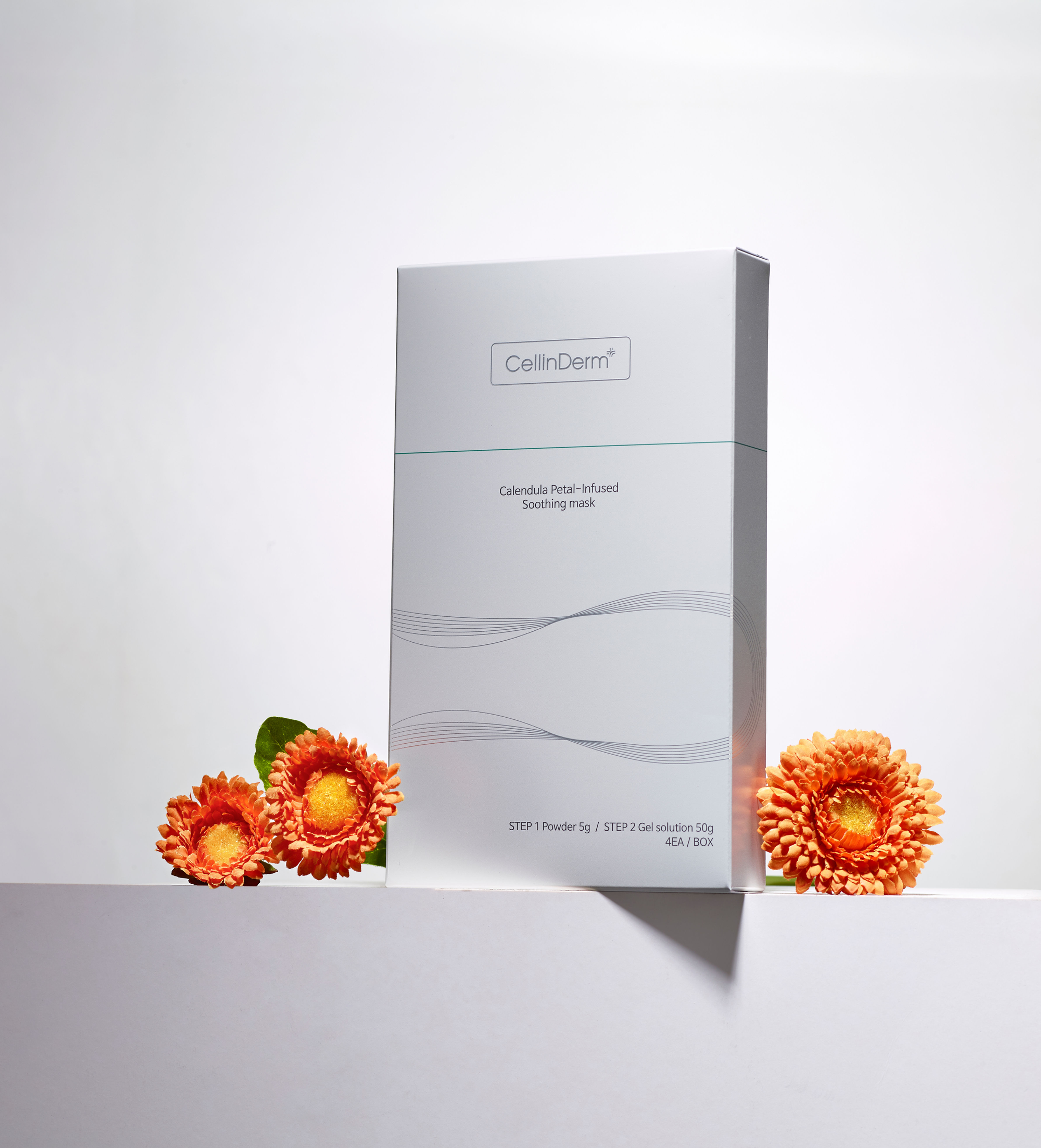 Calendula petal-infused soothing maskpack