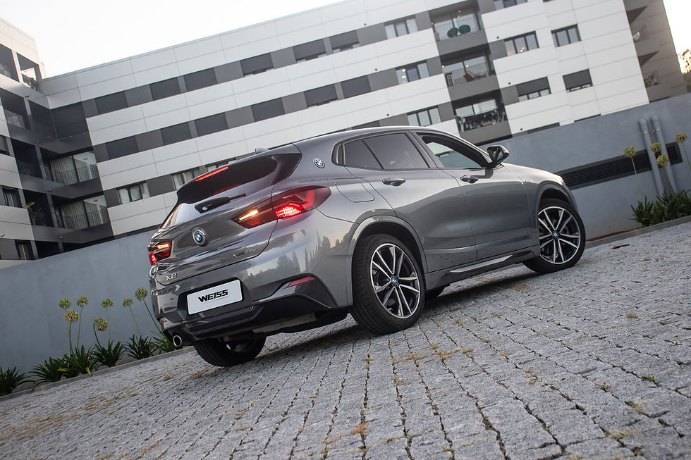 Miniatura: BMW X2 25e xDrive Pack M