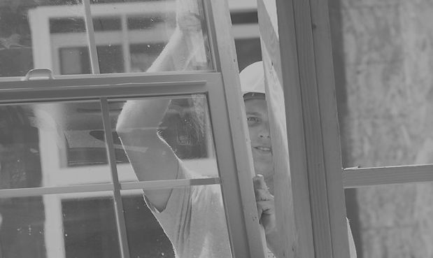 Window%20Installation_edited.jpg