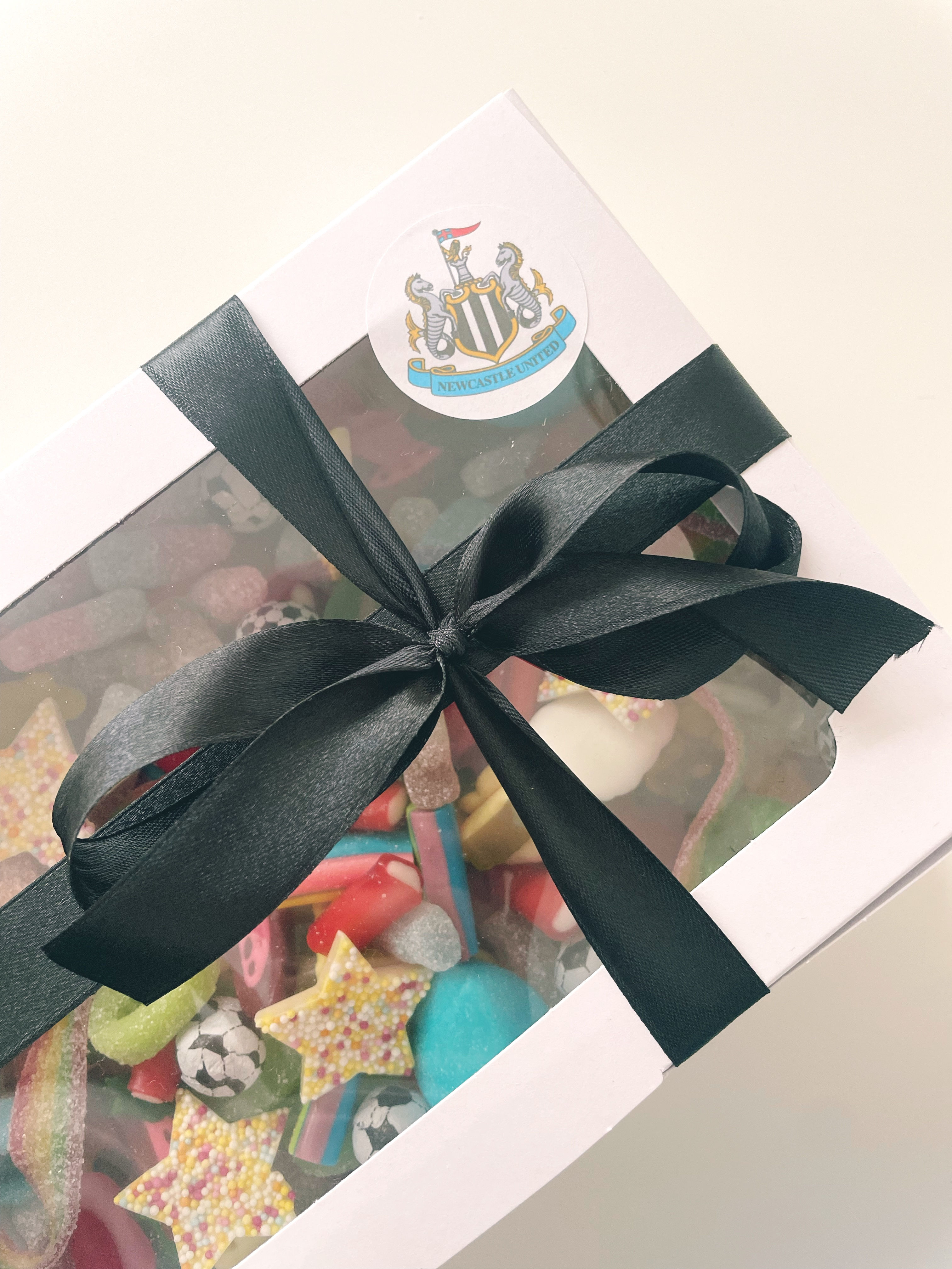 NEWCASTLE SHARING BOX 500g