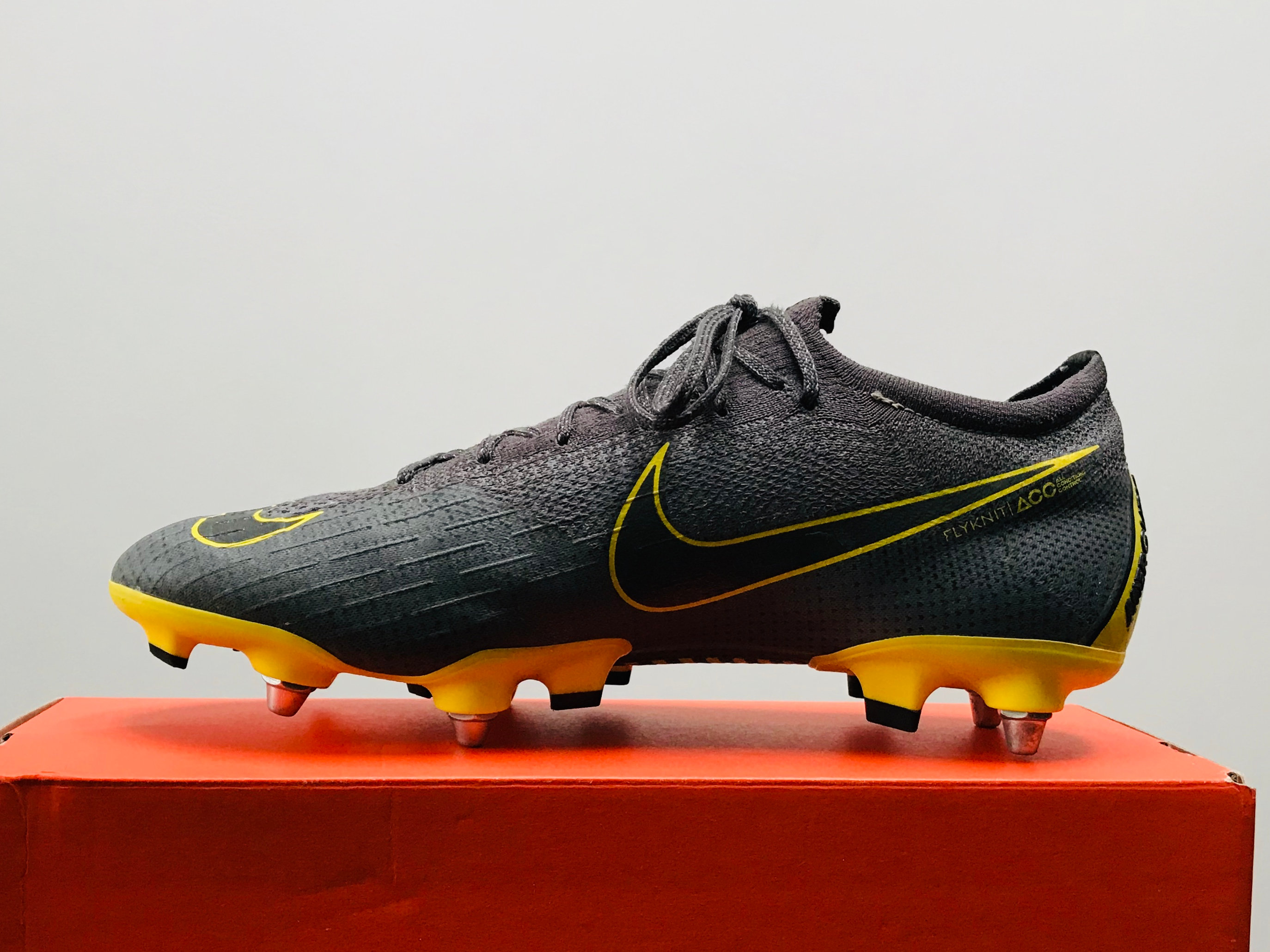 nike mercurial vapor 360 sg