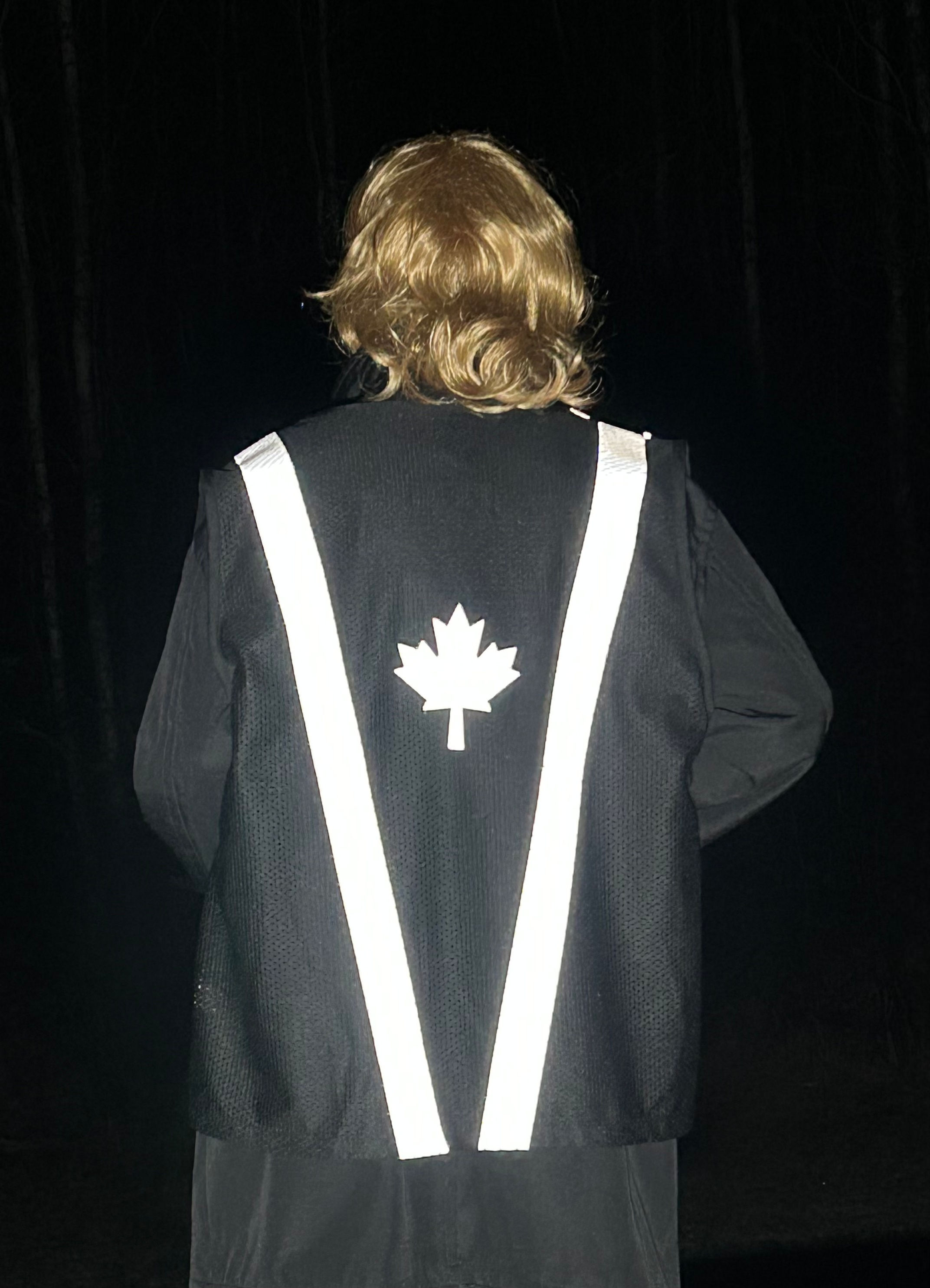 Black Reflective Vest - Maple Leaf
