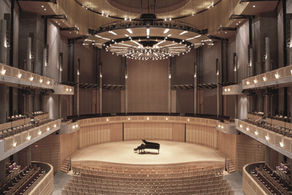 コンサートホール、デカめの会場の裏方は大変