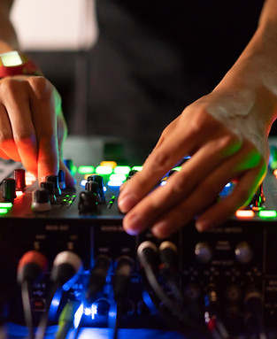 Musik mischen - Soulkrates Hochzeit Firmenfeier Event Geburtstag Party DJ für Berlin und Brandenburg