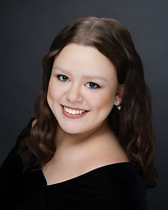Senior studio portrait by Sandy Hunt Photography in Crestview Florida
