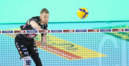Ivan Zaytsev a giugno all King & Queen beach volley tour Serie A di Alba Adriatica