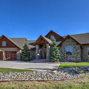 Pond Craftsman — $2.1M
