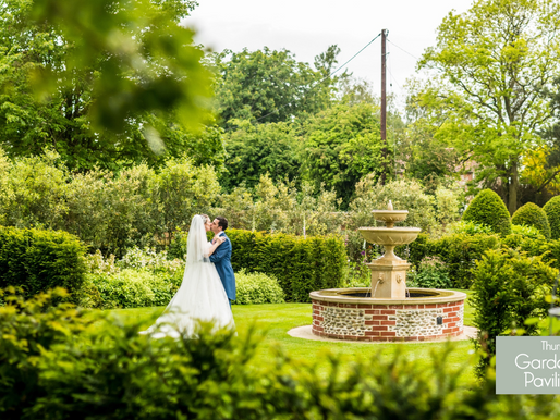 Indoor vs. Outdoor Wedding Venues: The Pros and Cons