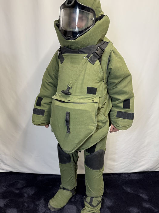 Military / Police Current Bomb Disposal suit (Green)