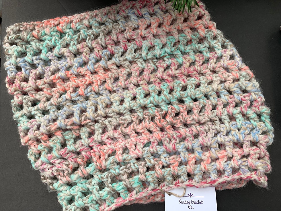 Thumbnail: Crochet cowl scarf