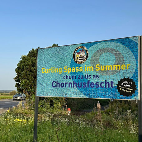 Unser Plakat steht (wieder)