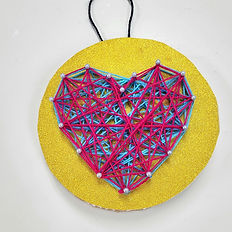 coeur fait en art de la ficelle