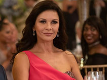 Catherine Zeta- Jones Cast As Morticia