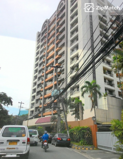 Crisanta Condominium