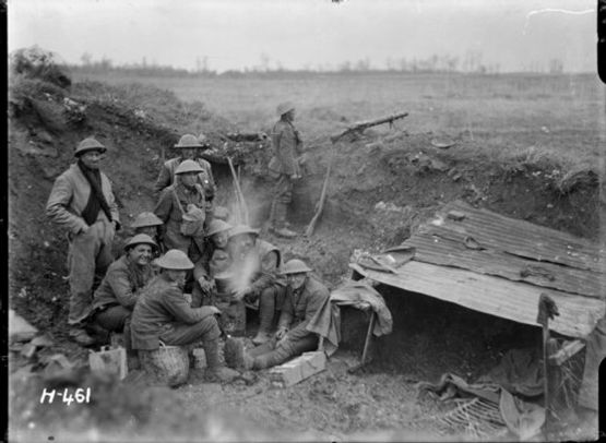 NZD-post-with-Lewisgun-Mar1918.jpg