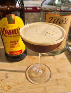 cocktails, hard liquor , beer, wine seltzers, events, alcohol, beverages, weddings, parties, bar, service, wine country, bartender, mobile bar