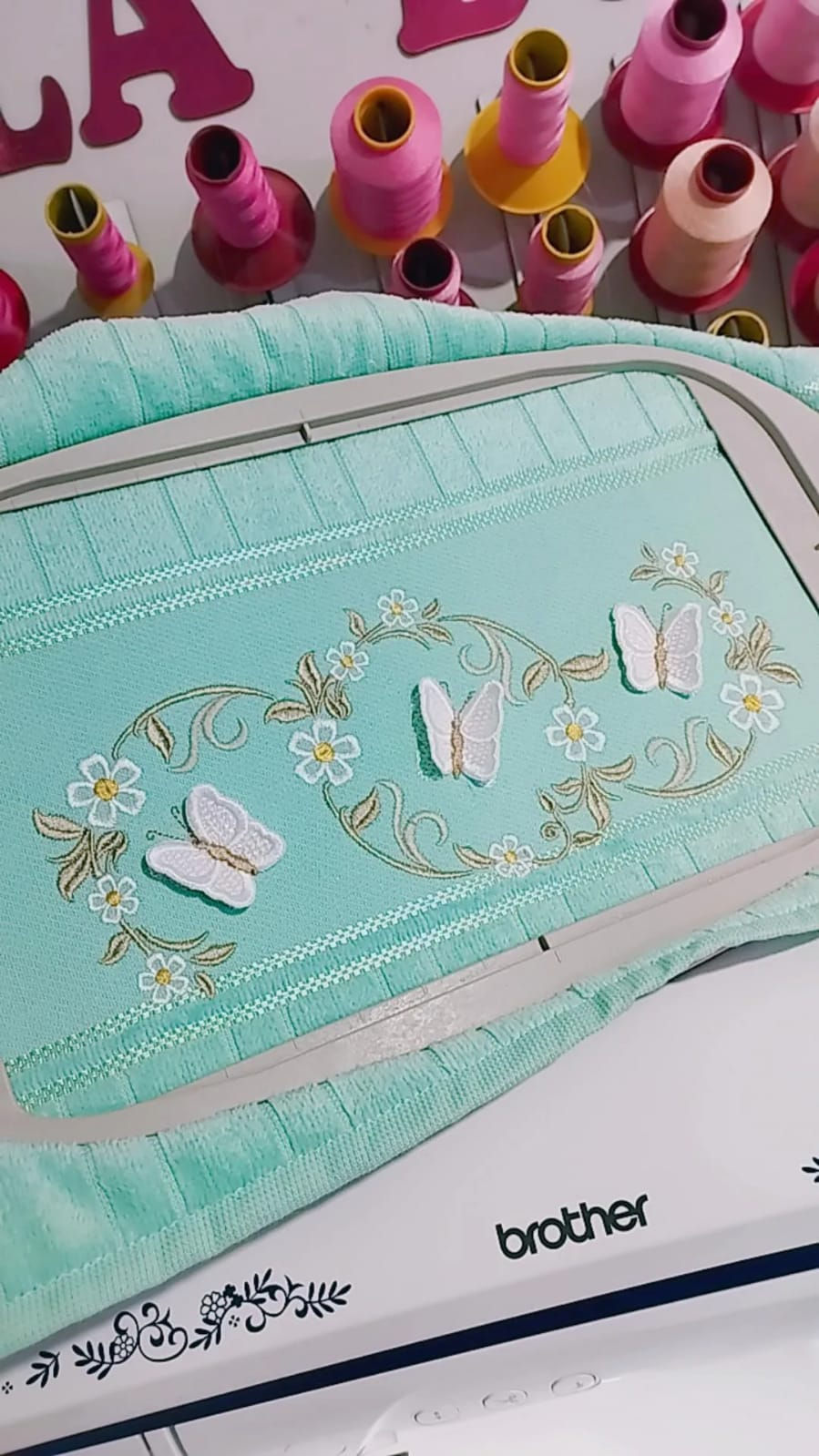 Miniatura: Kit Florais com borboletas 3D