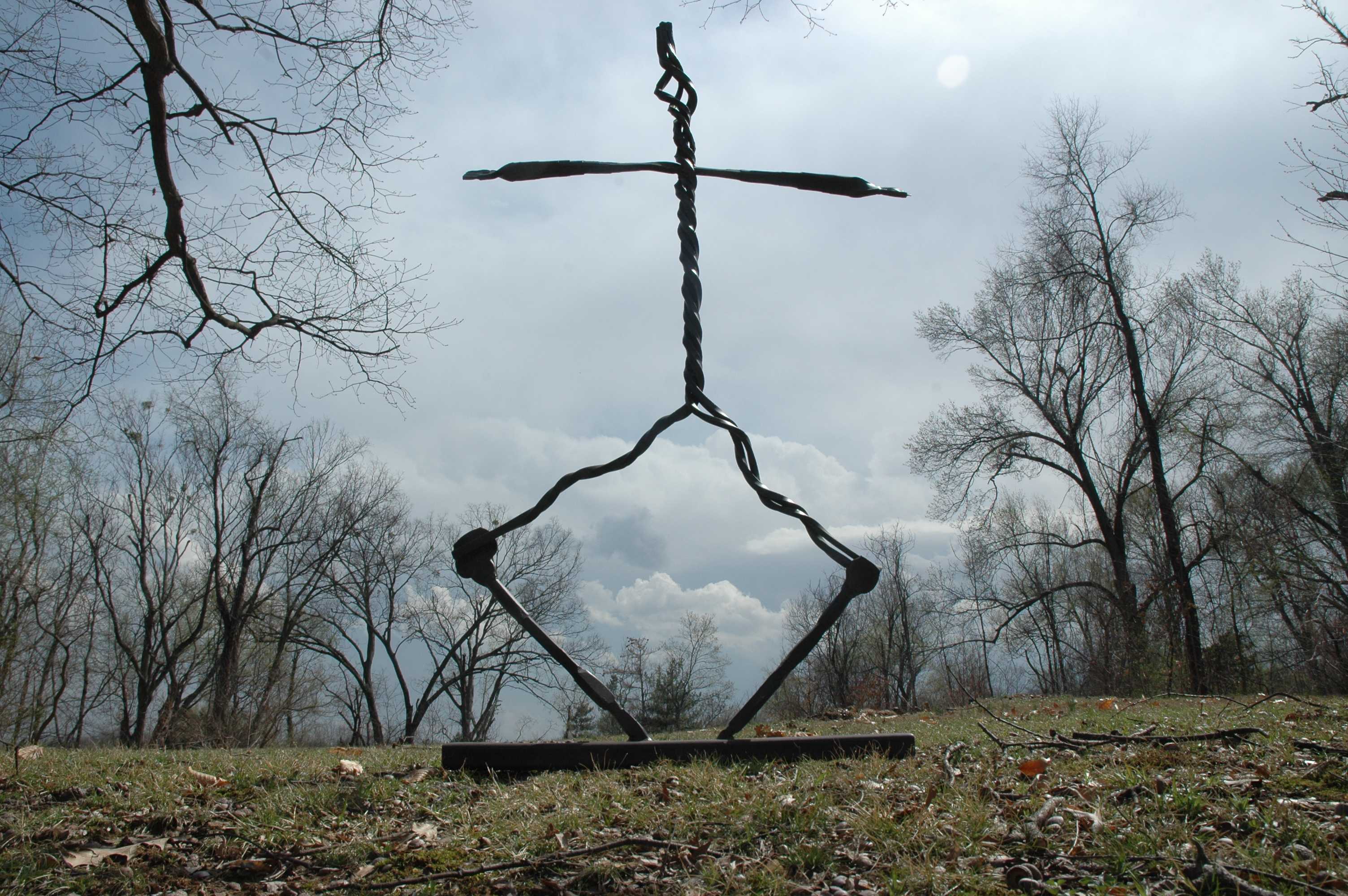 Tri Equilibrium