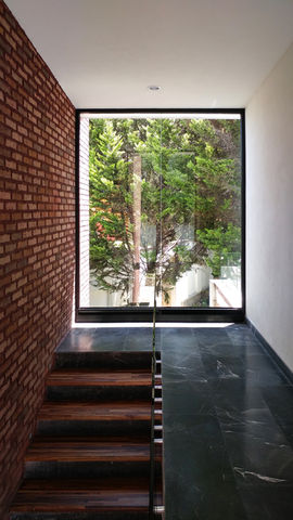 Casa con Departamento C21