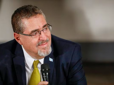 Arévalo es acreditado como presidente electo de Guatemala