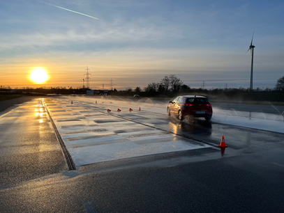 Fahrsicherheitstraining, Mehrphasenausbildung PKW