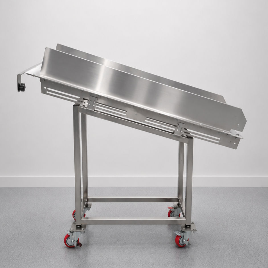 Incline Conveyor with gravity rollers