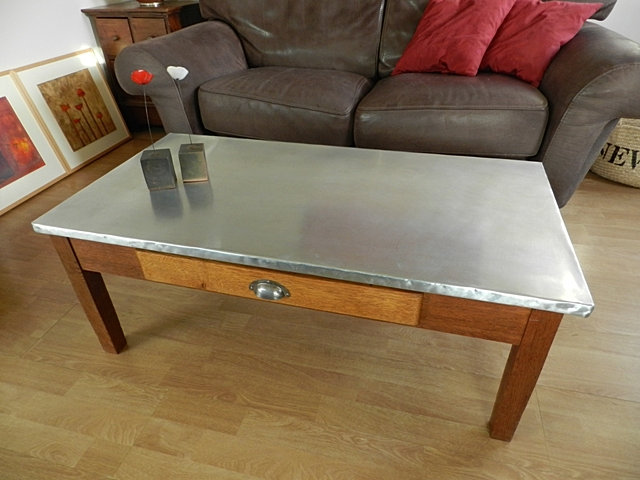 table basse zinc
