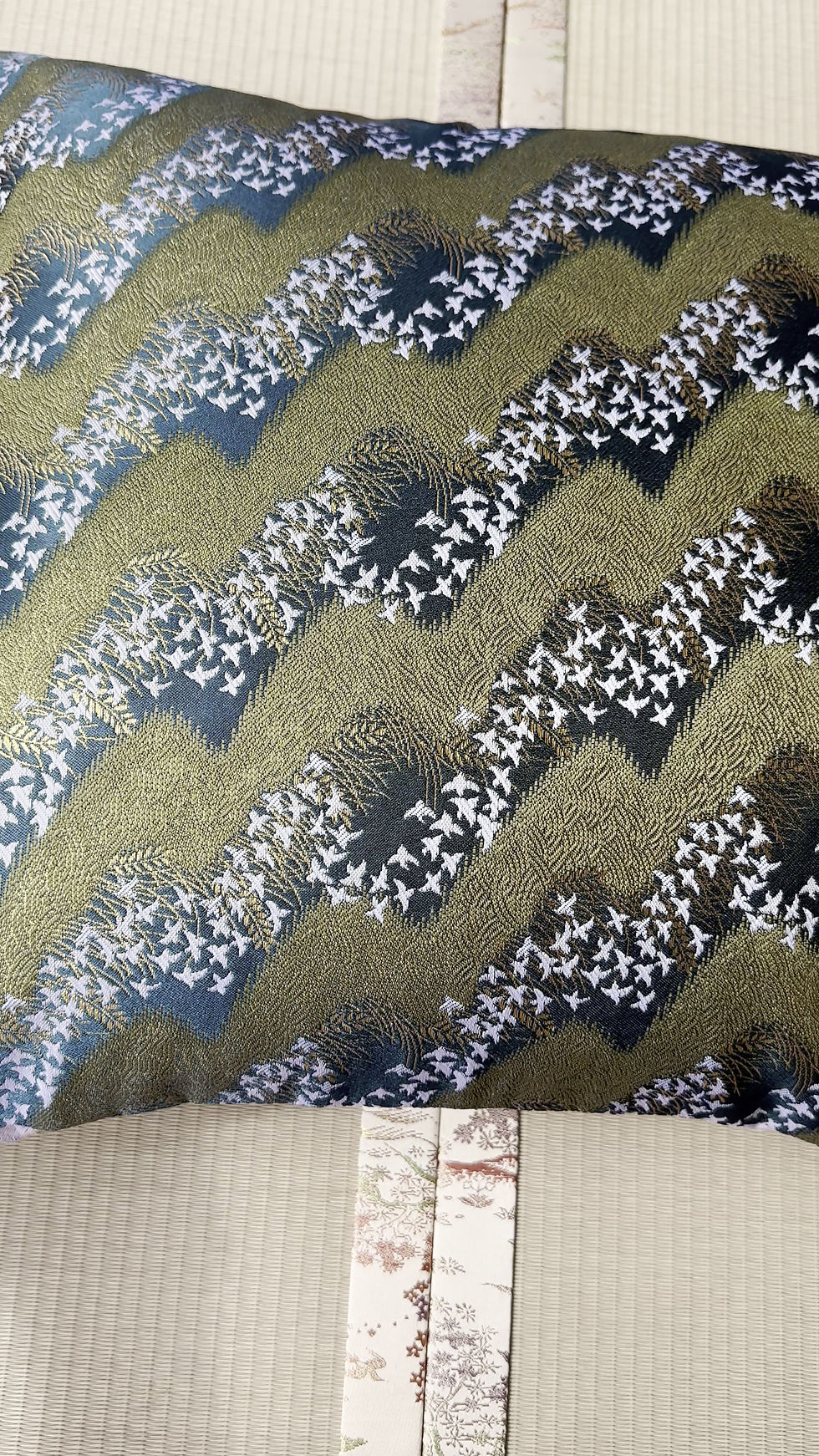 Thumbnail: 千羽鶴 Senbatsuru : Navy & Dark Gold  (45cm x 45cm)