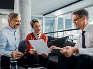 Not Just Any Agency: Why Working With a Broker Like Quick Insurance Gives You More Choices