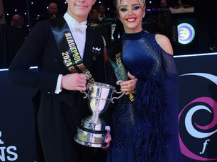 The Dance Review - Darren Park reports on the Sequence events of Friday 5th April 2024