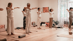 MÁRIKA.YOGA[14.05].PHOTO2.jpg