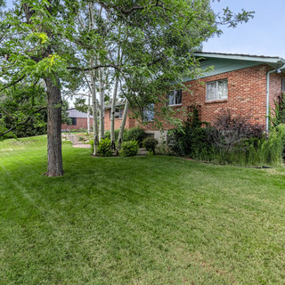 Exterior 3