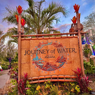 Moana Journey with Water Epcot Disney Photos by Marisa Balletti-Lavoie Queen of Sass