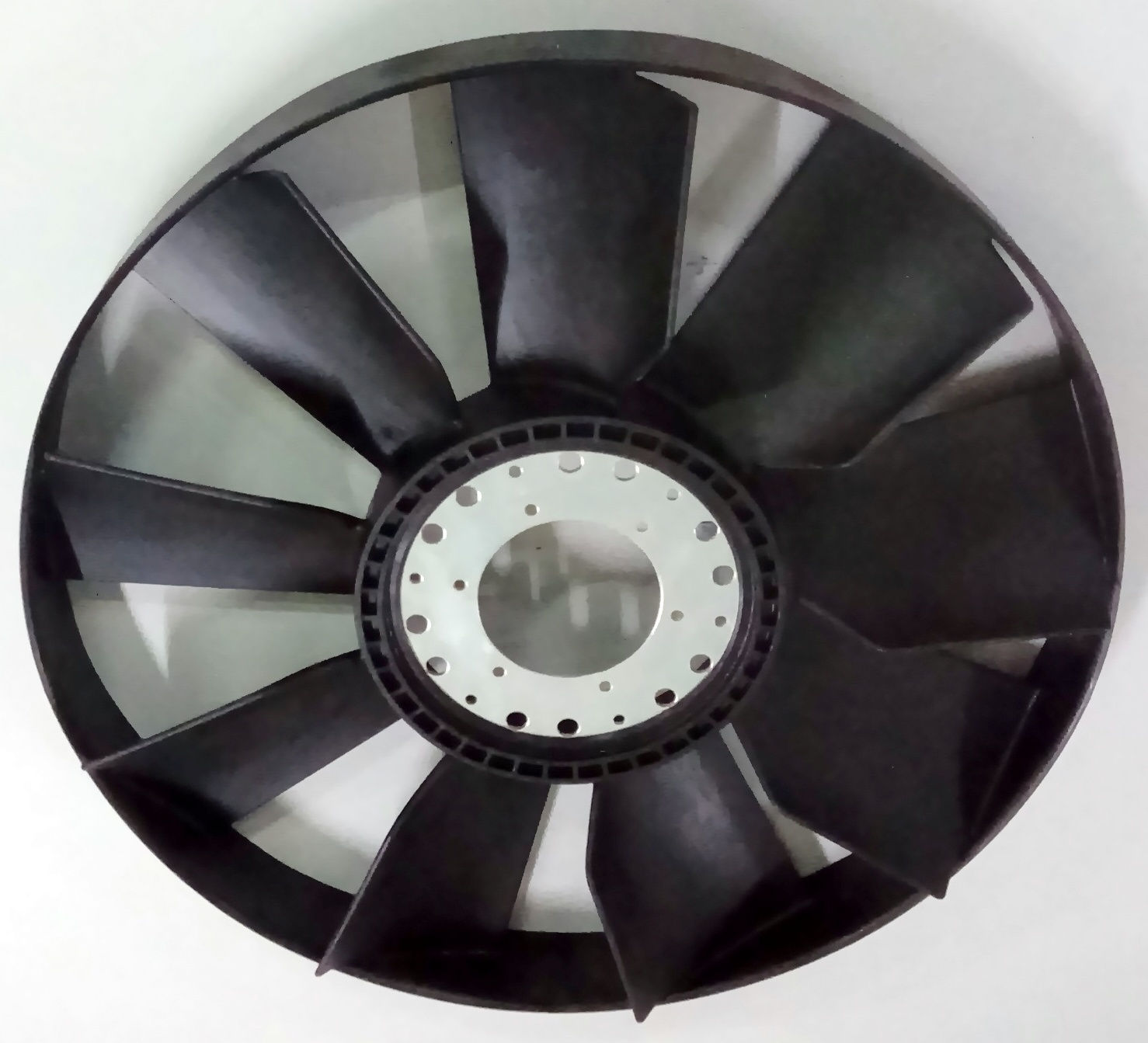 1838 Propeller NEW MOD. أسود - 7C46 8600 BA