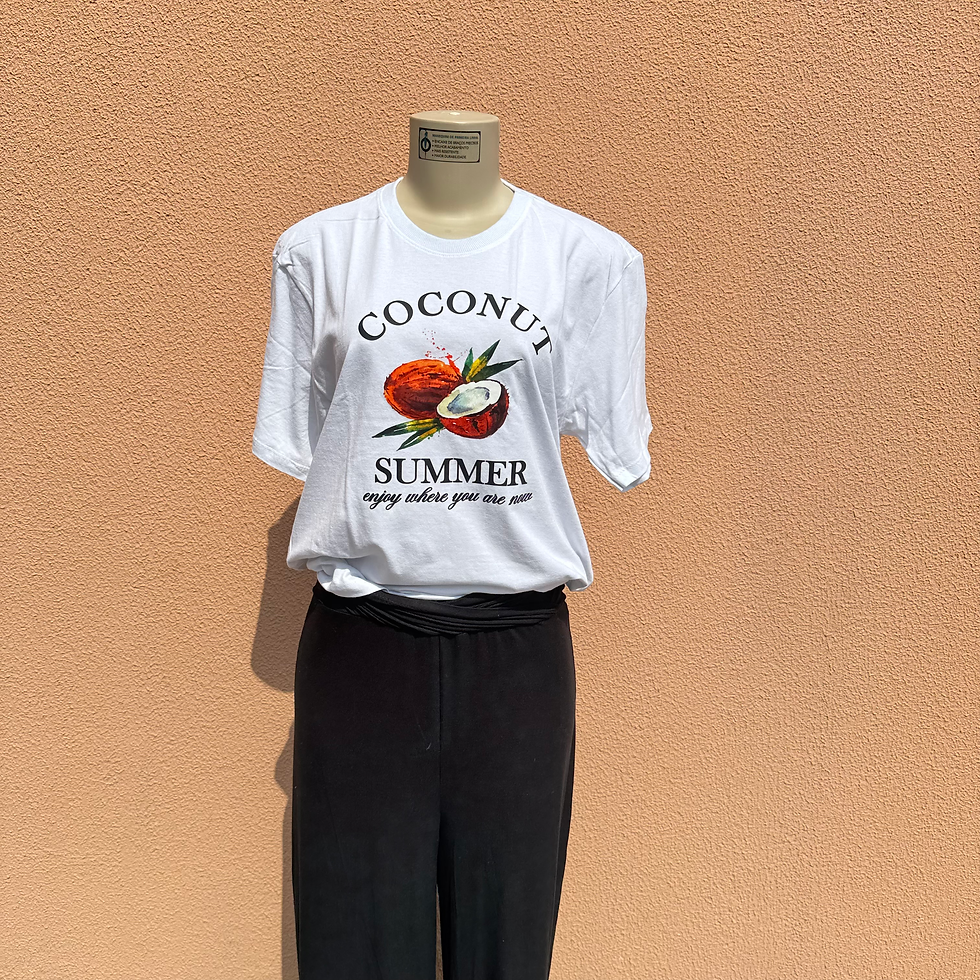 Miniatura: T-SHIRT BRANCA ESTAMPA COCO TAM G