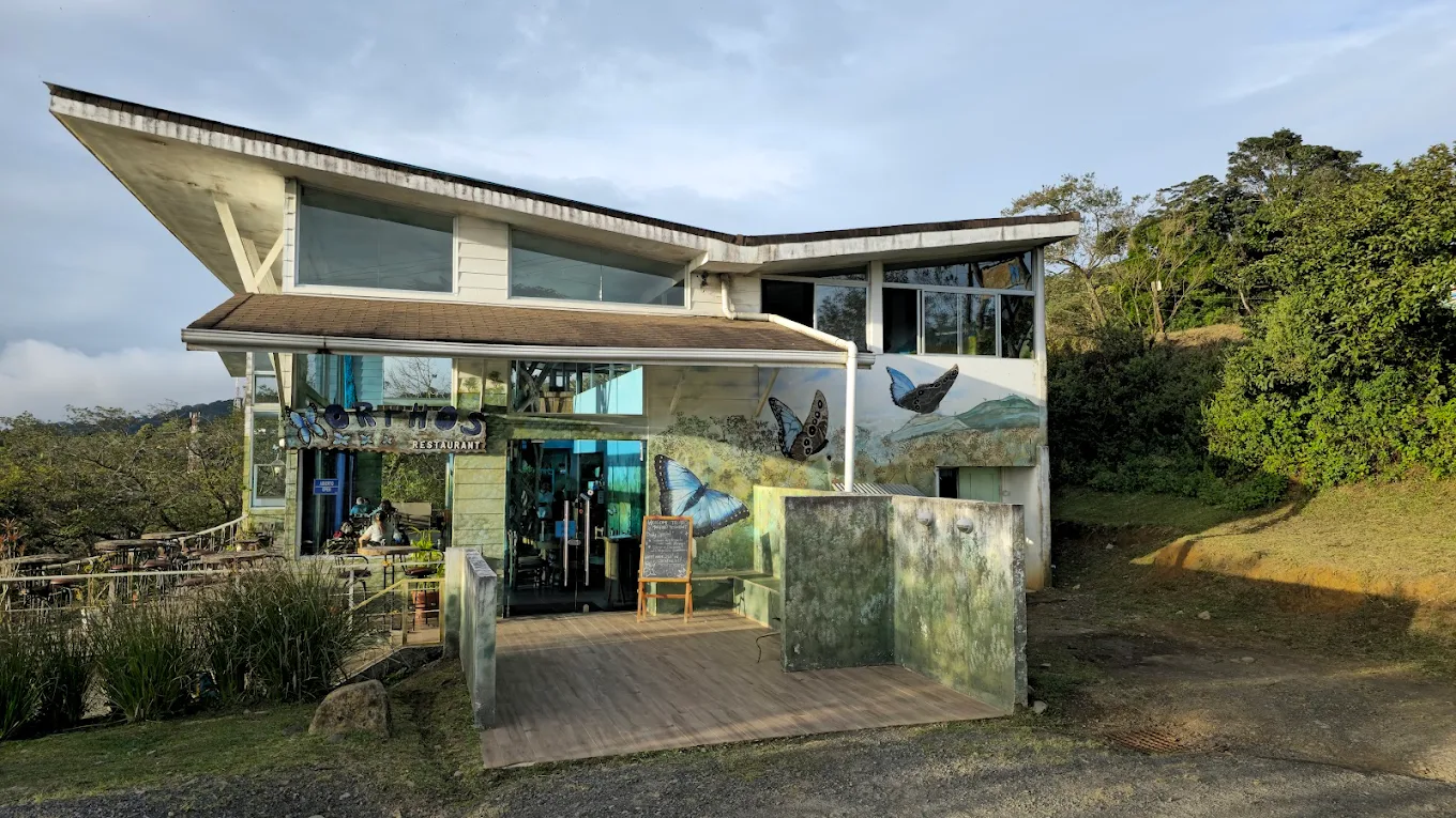 Morpho’s Restaurant