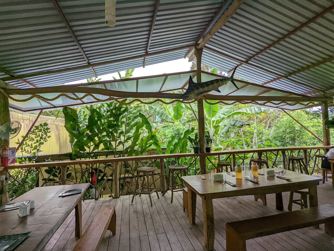 Catarata Esmeralda Uvita restaurant