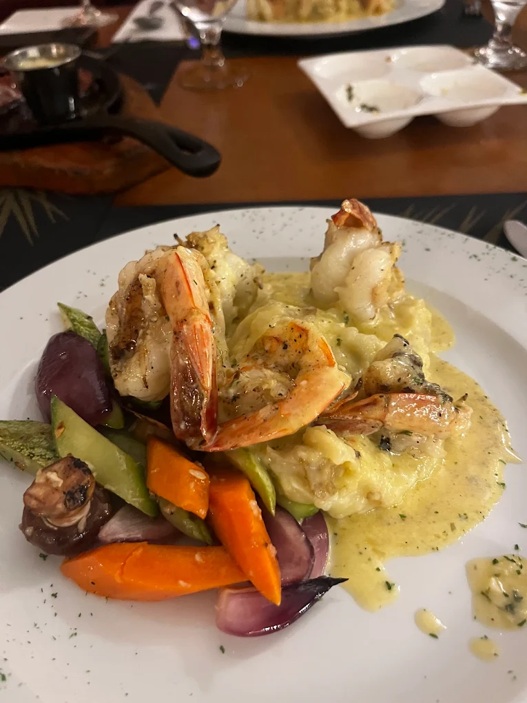 Gabriella&#39;s Steak, mariscos y pasta